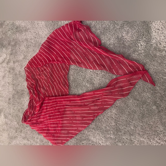 Coach scarf - Picture 4 of 4